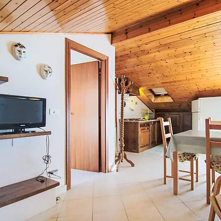 Appartamento Brunetta By Interhome
