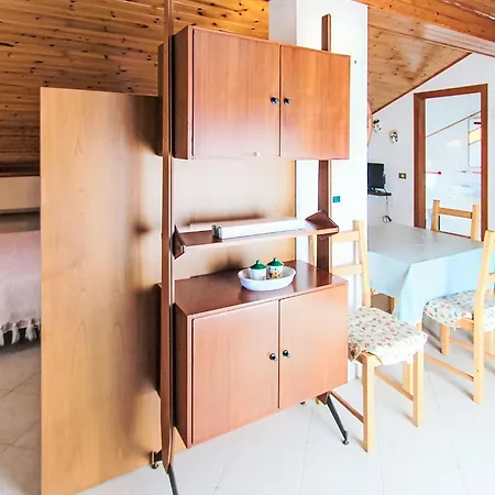 Brunetta By Interhome